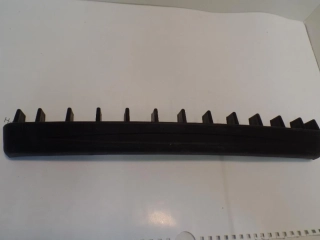 Hřeben přední plastový GTM500 SP1 a SP4