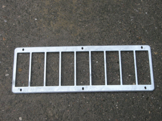 Mřížka koncových světel 550x195x4mm